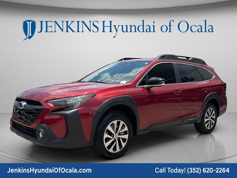 Used 2025 Subaru Outback Premium AWD/4WD image 7