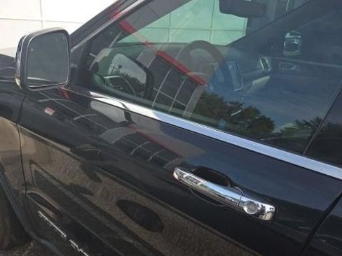 Used 2020 Jeep Grand Cherokee Limited RWD image 14