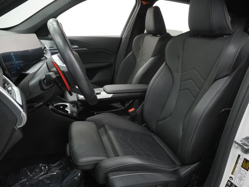 Used 2024 BMW X1 M35i w/ Shadowloine Package AWD/4WD image 6