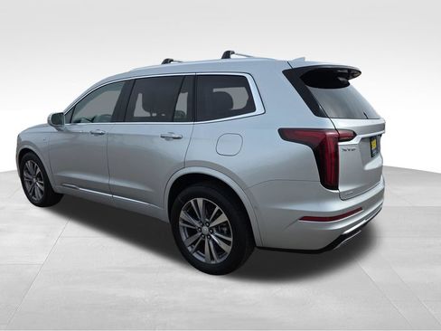 Used 2020 Cadillac XT6 Premium Luxury AWD/4WD image 3