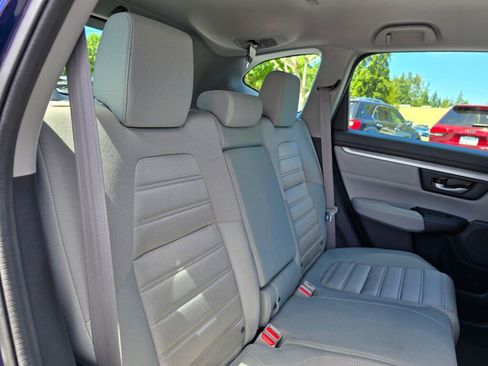 Used 2018 Honda CR-V LX image 7