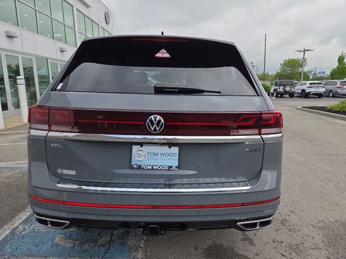 New 2026 Volkswagen Atlas SEL Premium R-Line AWD/4WD image 8