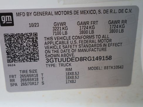 Used 2024 GMC Sierra 1500 SLT image 30