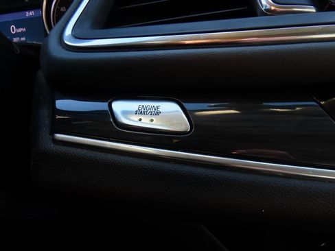 Used 2020 Buick Enclave Essence w/ Sport Touring Edition image 29