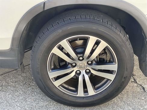 Used 2017 Honda Pilot EX-L image 9