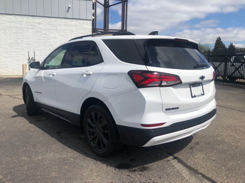 Used 2022 Chevrolet Equinox RS w/ LPO, Floor Liner Package FWD image 5