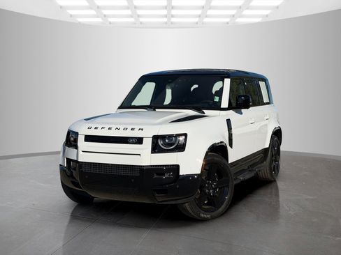 New 2026 Land Rover Defender 110 V8 image 1