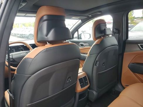 New 2026 Kia Sportage X-Line w/ X-Line Technology Package image 12