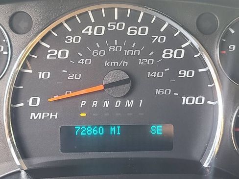 Used 2019 Chevrolet Express 3500 LT w/ LT Preferred Equipment Group RWD image 21
