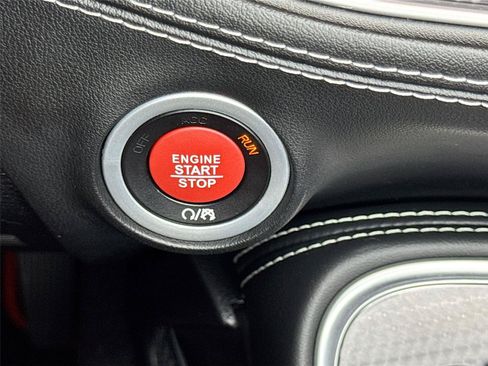 Used 2022 Dodge Challenger SRT Hellcat Redeye RWD image 10