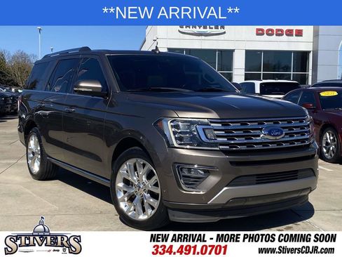 Used 2018 Ford Expedition Limited w/ Equipment Group 302A image 36