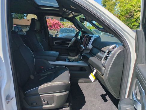 New 2026 RAM 2500 Laramie w/ Night Edition AWD/4WD image 16