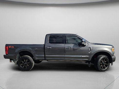 Used 2017 Ford F350 Platinum w/ Platinum Ultimate Package image 27