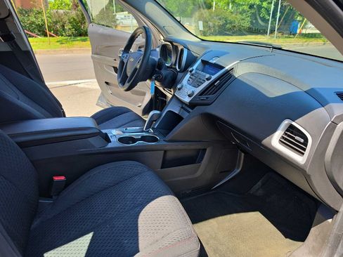 Used 2014 Chevrolet Equinox LS FWD image 14