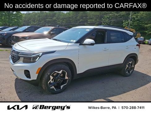 Certified 2025 Kia Seltos S AWD/4WD image 2