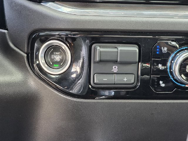 Used 2023 GMC Sierra 1500 SLT RWD image 26