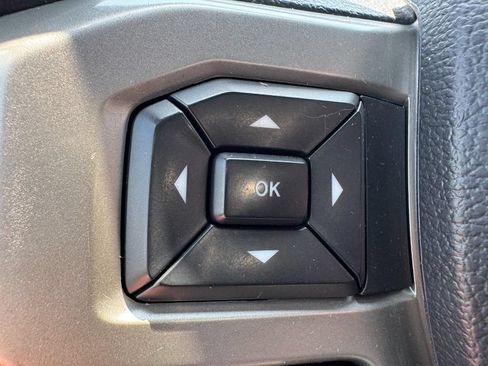 Used 2022 Ford F350 Lariat w/ Lariat Ultimate Package AWD/4WD image 16