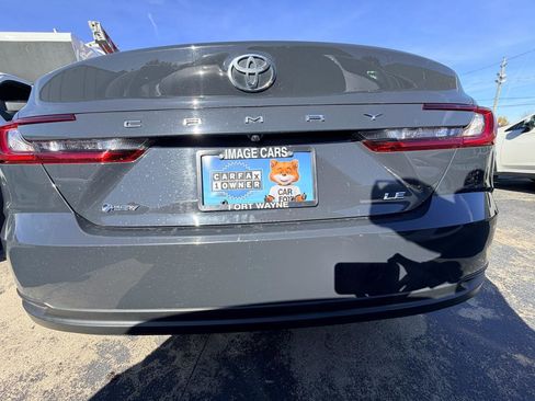 Used 2025 Toyota Camry LE image 12
