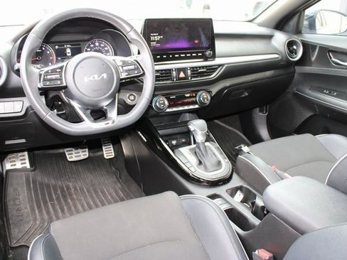 Used 2023 Kia Forte GT-Line w/ GT-Line Technology Package image 4