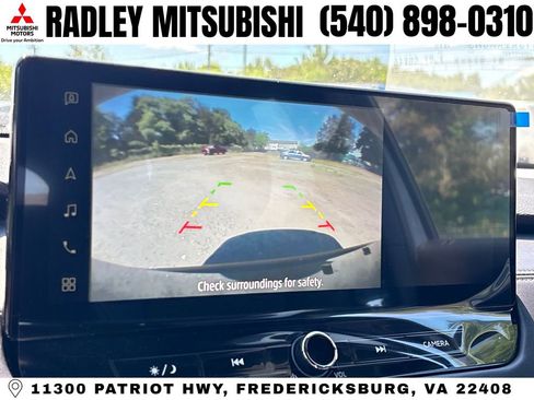 New 2026 Mitsubishi Outlander LE FWD image 9