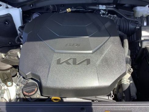 Used 2022 Kia Telluride S AWD/4WD image 16
