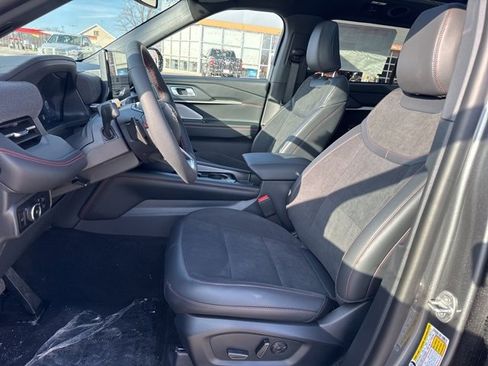 New 2026 Ford Explorer ST image 9