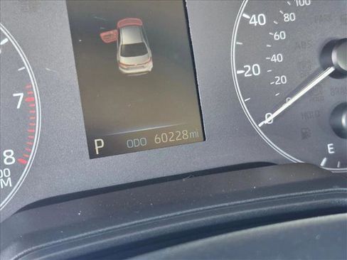 Used 2024 Toyota Corolla LE image 11