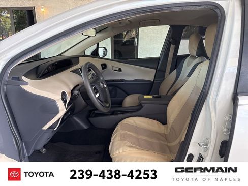 Used 2016 Toyota Prius Two FWD image 13