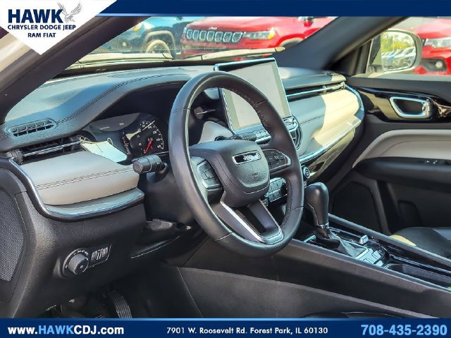 Used 2024 Jeep Compass Limited AWD/4WD image 9