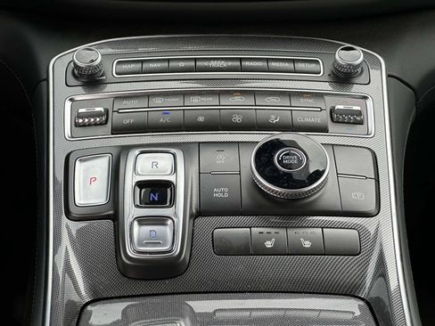 Certified 2023 Hyundai Santa Fe SEL w/ Premium Package FWD image 9