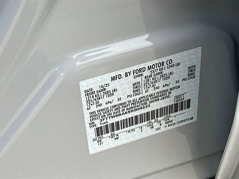 New 2025 Ford Maverick XL w/ Equipment Group 102A image 19