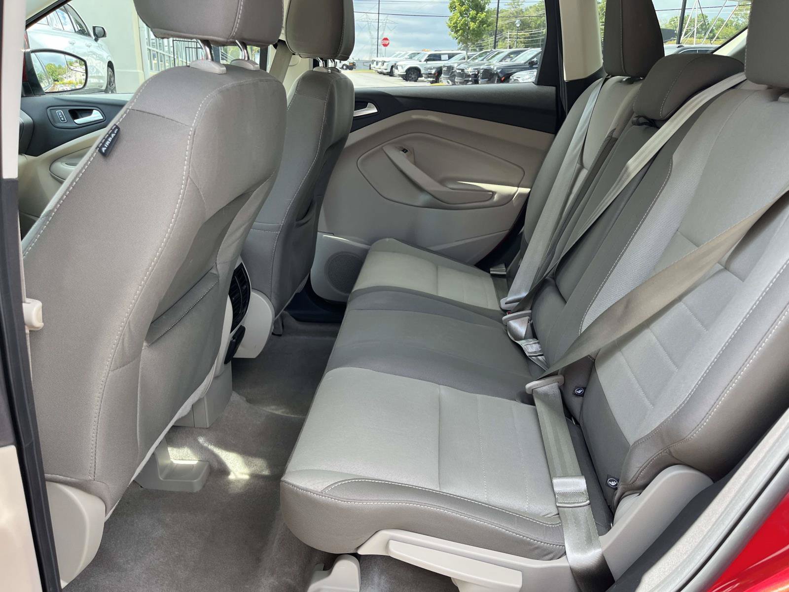 Used 2016 Ford Escape SE w/ Equipment Group 201A AWD/4WD image 12