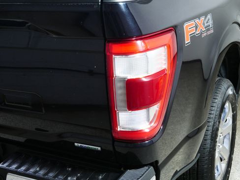 Used 2021 Ford F150 Lariat AWD/4WD image 17