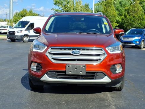 Used 2019 Ford Escape Titanium w/ U9j03 - Titanium Tow Package AWD/4WD image 2