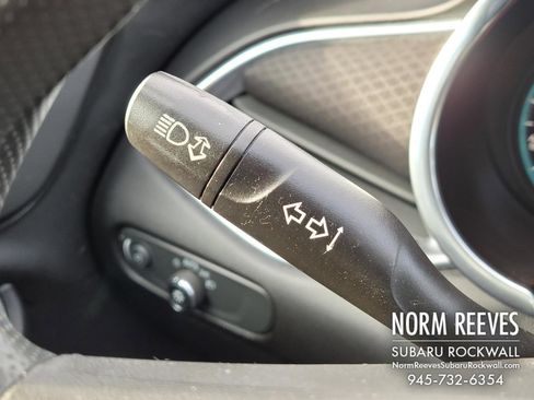 Used 2020 Chevrolet Malibu LT image 31