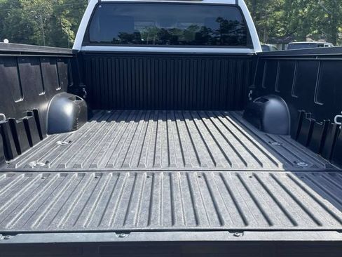 Used 2023 Toyota Tundra SR5 w/ SR5 Convenience Package AWD/4WD image 23