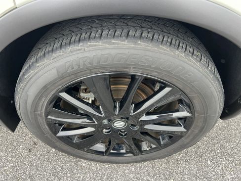 Used 2022 Nissan Murano SV w/ SV Midnight Edition Package image 21