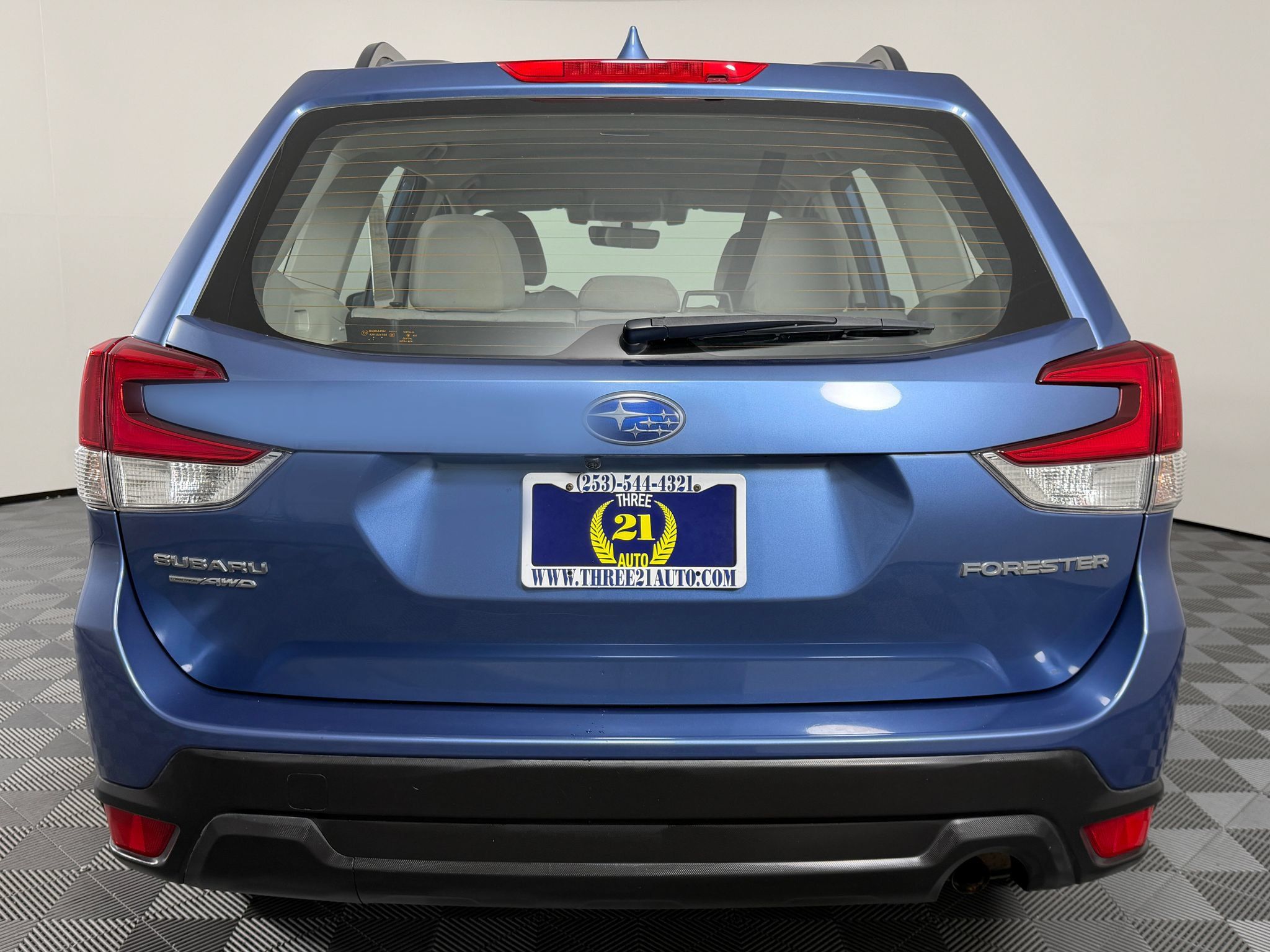 Used 2021 Subaru Forester AWD/4WD image 9