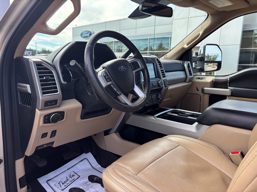 Used 2017 Ford F350 Lariat w/ Lariat Ultimate Package AWD/4WD image 21