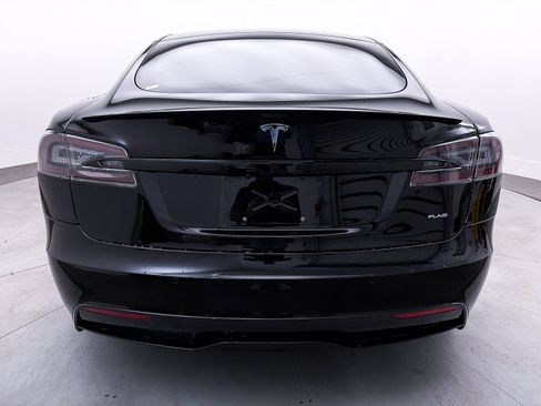 Used 2021 Tesla Model S Plaid image 14