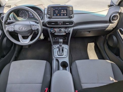 Used 2019 Hyundai Kona SE FWD image 14