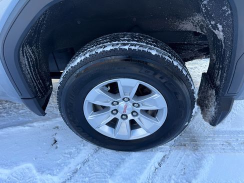 Used 2019 GMC Sierra 1500 SLE w/ SLE Value Package image 14