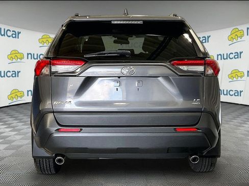 Used 2019 Toyota RAV4 LE w/ All Weather Liner Package AWD/4WD image 5