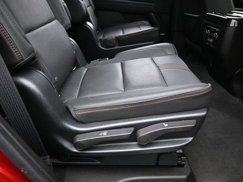 Used 2022 Chevrolet Tahoe RST w/ Sport Performance Package RWD image 50