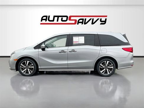 Used 2024 Honda Odyssey Touring image 4