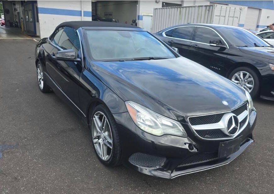 Used 2014 Mercedes-Benz E 350 Cabriolet w/ Premium 1 Package image 2