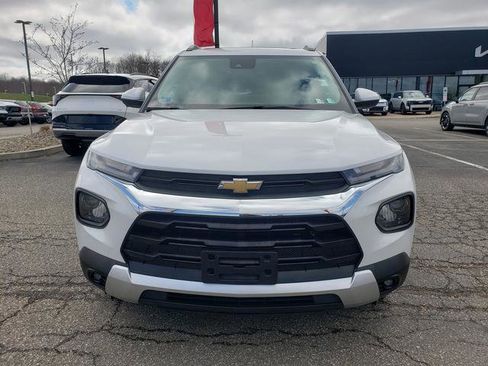 Used 2021 Chevrolet TrailBlazer LT w/ Sun and Liftgate Package AWD/4WD image 9