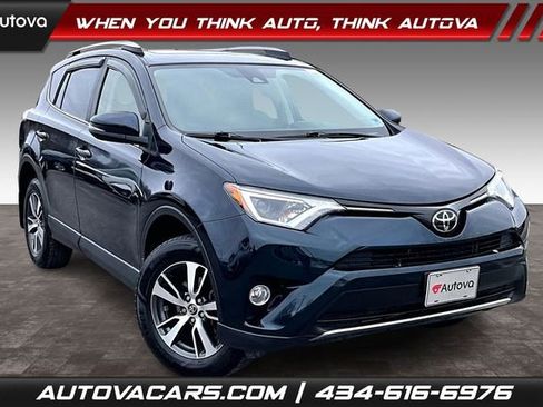 Used 2018 Toyota RAV4 XLE image 1