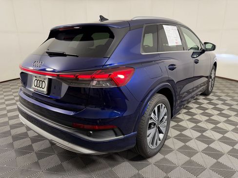 Used 2023 Audi Q4 e-tron Premium w/ Convenience Package RWD image 9