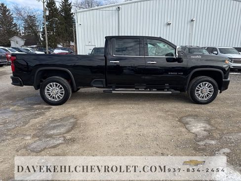 Used 2023 Chevrolet Silverado 3500 High Country w/ Z71 Off-Road Package image 5